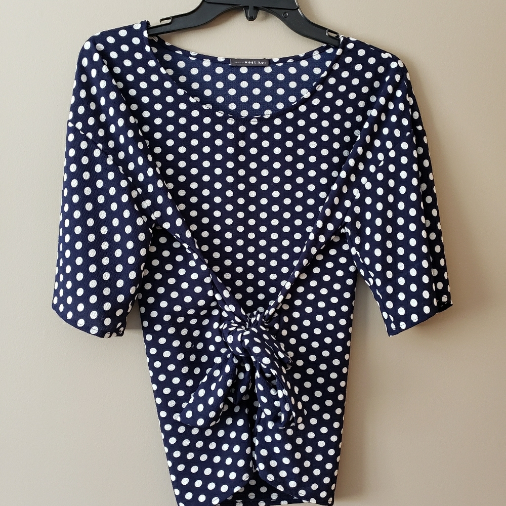 Julianne Tie Front Top
